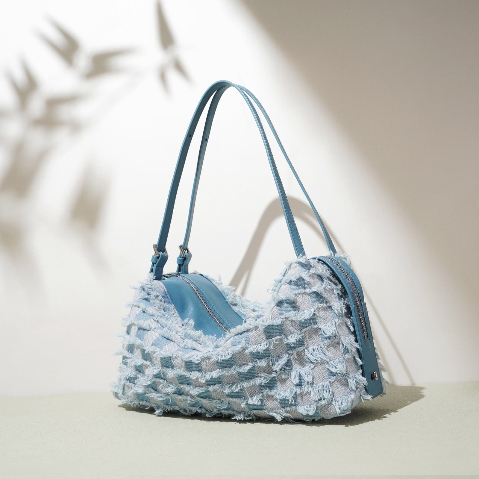 Sac à Bandoulière en Cuir Véritable avec Patchwork Denim - Style Vintage