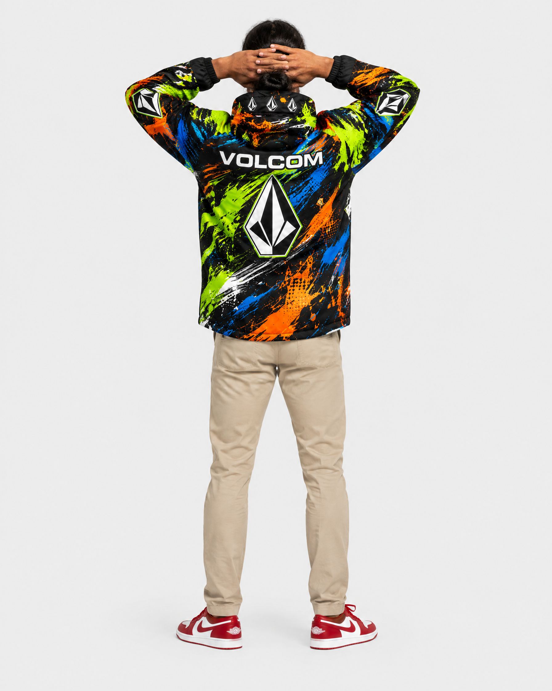Veste Volcom Electric Rush - Portée par Raiarii, de dos