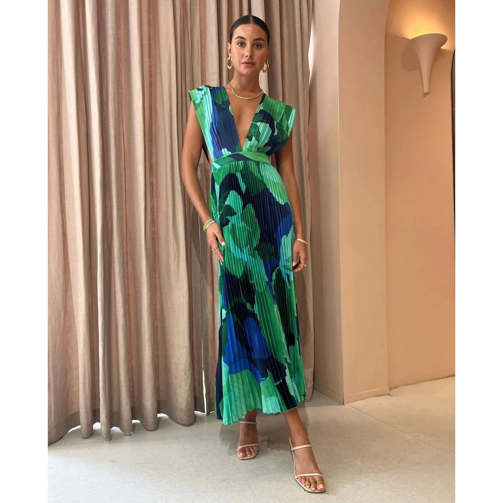 Sexy Dress New Pressed Pleated Sleeveless Dress Loose Holiday Women's Dress Beach Dress Summer Dress - Polynesia Market